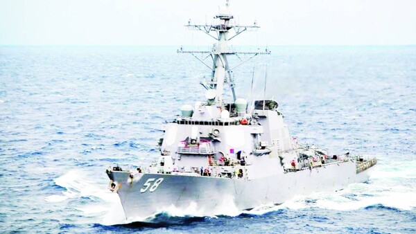 Группа Хуситов атакует суда в Индийском океане и Красном море