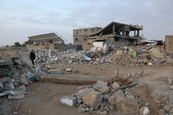 US Airstrikes Continue in Yemen